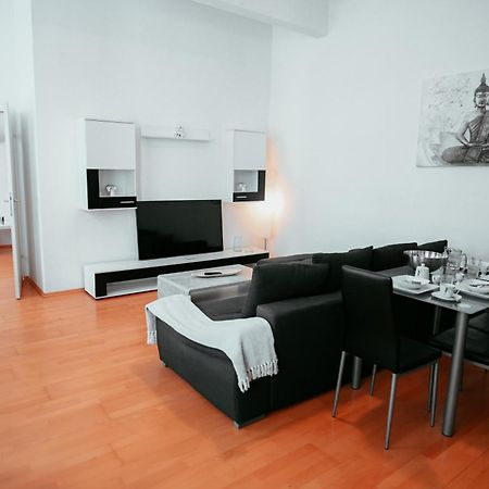 Raimond Apartment Ottakringer Top 10 Vienna Luaran gambar