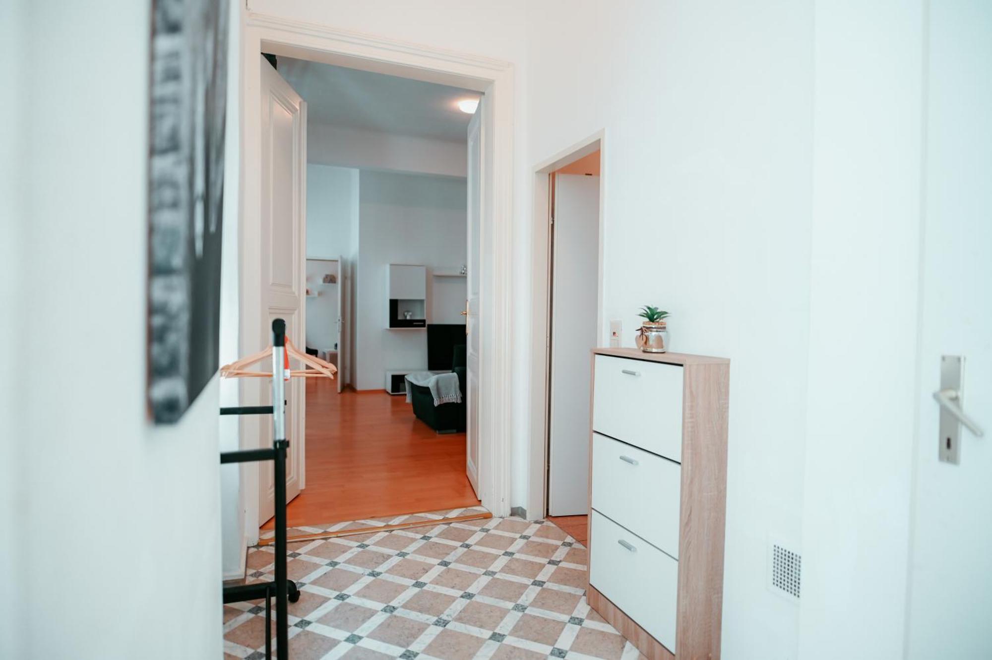 Raimond Apartment Ottakringer Top 10 Vienna Luaran gambar